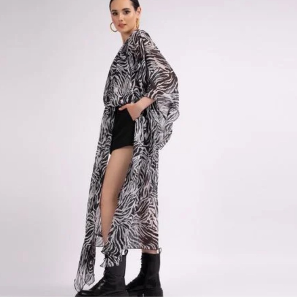 Express Women Metallic Maxi Cover-Up - Picture 1 of 8